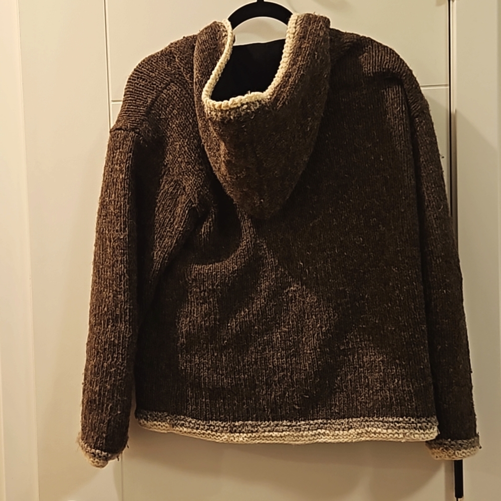 Vintage 100% Wool coat - Picture 2 of 9